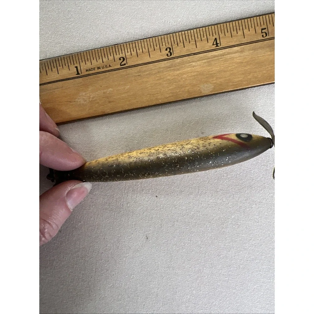Vintage Wood Shakespeare Slim Jim Bass Fishing Lure - Perch Color